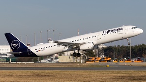 D-AIRA - Airbus A321-131