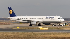 D-AIRM - Airbus A321-131