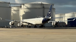 Photo of D-AIHF - Airbus A340-642 operated by Lufthansa