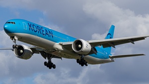 HL7204 - Boeing 777-3B5(ER)