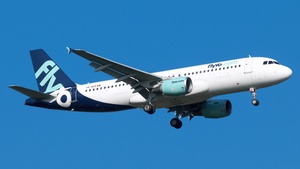 Photo of YR-ADD - Airbus A320-214 operated by flyyo