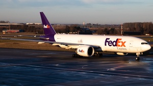 Photo of N871FD - Boeing 777-F operated by FedEx