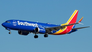 Photo of N8916Q - Boeing 737 MAX 8 operated by Southwest Airlines