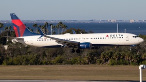 Photo of N924DZ - Boeing 737-932(ER) operated by Delta Air Lines