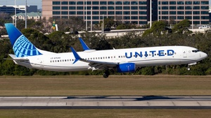 Photo of N75410 - Boeing 737-924 operated by United Airlines