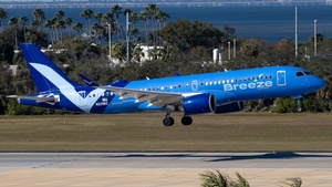 Photo of N229BZ - Airbus A220-300 operated by Breeze Airways
