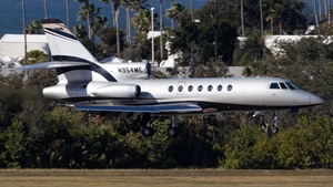Photo of N954ME - Dassault Falcon 50 operated by Dumont Aircraft Charter