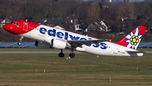 Photo of HB-JLP - Airbus A320-214 operated by Edelweiss Air