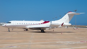 Photo of M-CVGL - Bombardier Global 5000 operated by Private