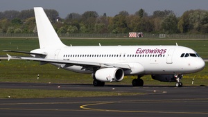 9H-SWK - Airbus A320-232