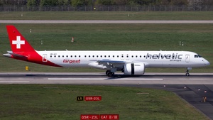 HB-AZI - Embraer ERJ-195-E2
