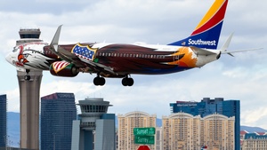 N8619F - Boeing 737-8H4