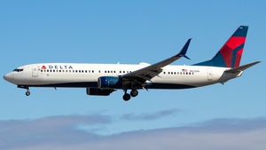 Photo of N823DN - Boeing 737-932(ER) operated by Delta Air Lines