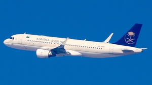 Photo of HZ-AS82 - Airbus A320-214 operated by Saudia