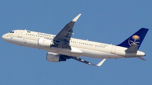 Photo of HZ-AS59 - Airbus A320-214 operated by Saudia