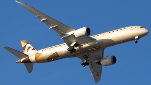 Photo of A6-BNB - Boeing 787-9 Dreamliner operated by Etihad Airways