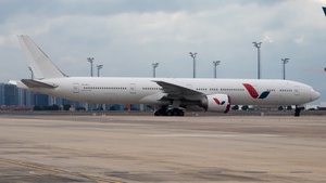 Photo of VQ-BXJ - Boeing 777-367(ER) operated by Azur Air