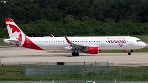 Photo of C-GHQG - Airbus A321-211 operated by Air Canada Rouge