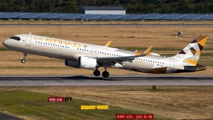 Photo of A6-LRL - Airbus A321-251NX operated by Etihad Airways