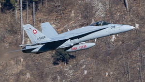 Photo of J-5008 - McDonnell Douglas F/A-18C Hornet operated by Swiss Air Force