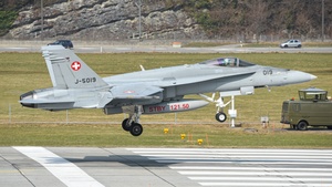 Photo of J-5019 - McDonnell Douglas F/A-18C Hornet operated by Swiss Air Force
