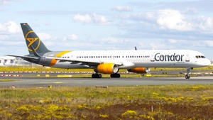 Photo of D-ABOH - Boeing 757-330 operated by Condor