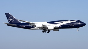 Photo of D-ABYN - Boeing 747-830 operated by Lufthansa