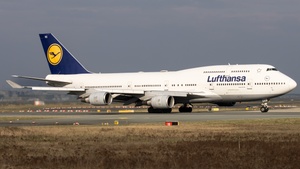 Photo of D-ABVX - Boeing 747-430 operated by Lufthansa