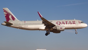 Photo of A7-LAC - Airbus A320-214 operated by Qatar Airways