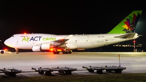 Photo of Boeing 747-481(BDSF) - Budapest