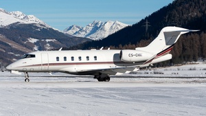 Photo of CS-CHH - Bombardier Challenger 350 operated by NetJets Europe