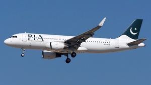 Photo of AP-BOK - Airbus A320-214 operated by PIA Pakistan International Airlines