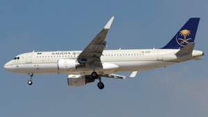 Photo of HZ-AS61 - Airbus A320-214 operated by Saudia