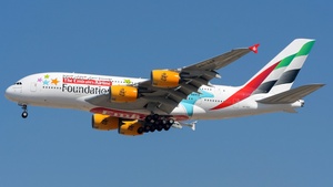 Photo of A6-EEP - Airbus A380-861 operated by Emirates