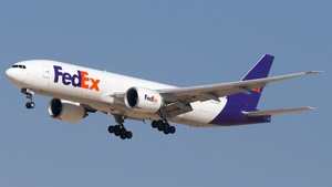 Photo of N886FD - Boeing 777-FS2 operated by FedEx