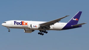 Photo of N897FD - Boeing 777-FS2 operated by FedEx