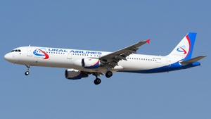 Photo of RA-73796 - Airbus A321-211 operated by Ural Airlines