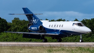 Photo of N892TX - Hawker Beechcraft 800XP operated by Avid Air