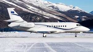 Photo of I-GEFD - Dassault Falcon 2000 operated by Leader Servizi Aerei