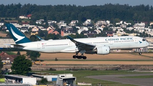 Photo of B-LRI - Airbus A350-941 operated by Cathay Pacific Airways
