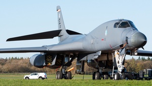 Photo of 86-0102 - Rockwell B-1B Lancer operated by US Air Force