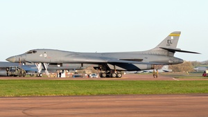 Photo of 86-0120 - Rockwell B-1B Lancer operated by US Air Force
