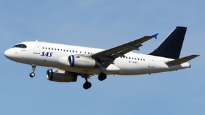 Photo of OY-KBT - Airbus A319-131 operated by SAS Scandinavian Airlines