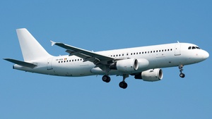 Photo of YR-ADA - Airbus A320-214 operated by flyyo