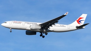 Photo of B-5941 - Airbus A330-243 operated by China Eastern Airlines