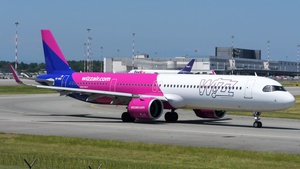 Photo of 9H-WNX - Airbus A321-271NX operated by Wizz Air Malta