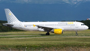 Photo of EC-KJD - Airbus A320-216 operated by Vueling
