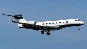 Photo of N950CM - Gulfstream G650ER operated by Oaktree Capital Management