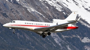 Photo of D-AIFH - Dassault Falcon 7X operated by VistaJet Germany