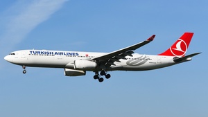 Photo of TC-JNH - Airbus A330-343 operated by Turkish Airlines